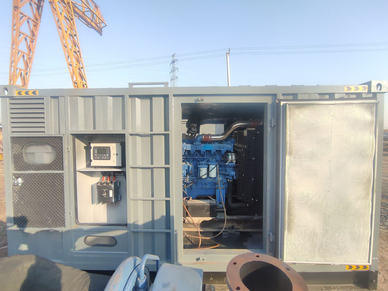 阿坝柴油发电机组的机油多久更换一次比较合适？