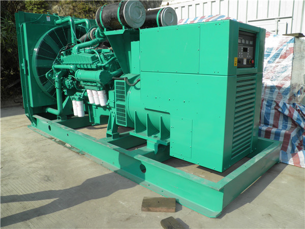 阿坝发电车出租-柴油发电机散热器怎样散热