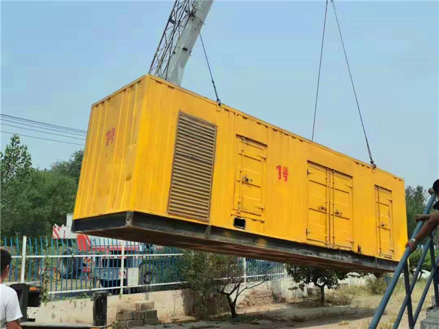 阿坝300KW柴油发电机组油耗是多少？