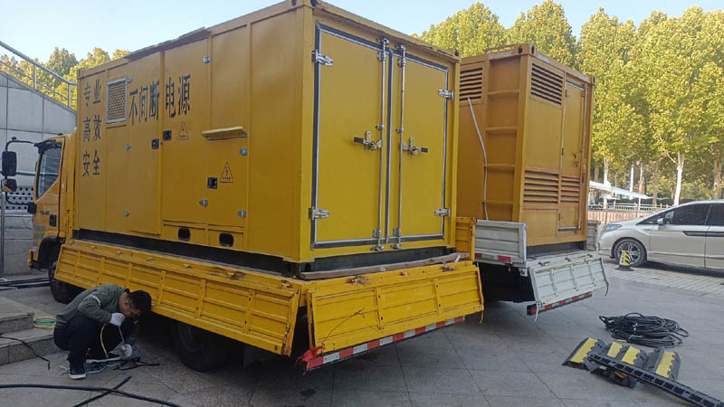 阿坝柴油发电机组和UPS电源配合使用时的注意事项