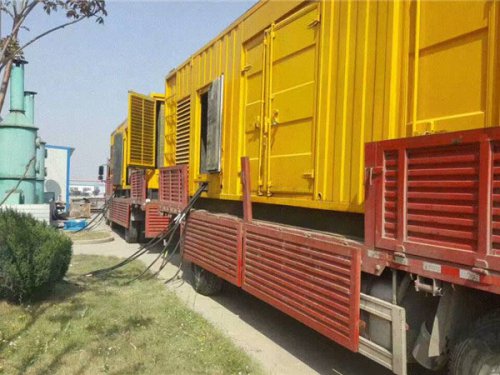 阿坝柴油发电机组如何和变压器配合使用？