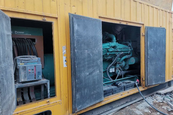 阿坝发电机组夏季保养的注意事项有哪些？