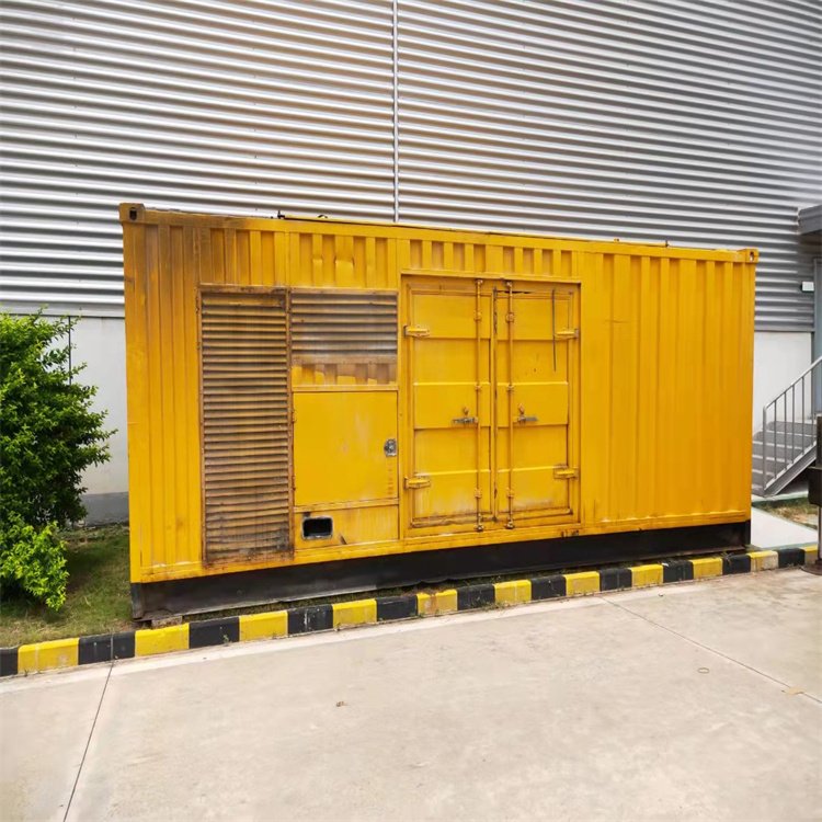 阿坝柴油发电机组在冬季启动前如何对燃油系统进行预热？